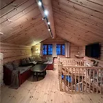 Norsk Laftehytte Filefjell I 123 Kvm I10 Sengeplasser I 2 Stuer Vakantiehuis *